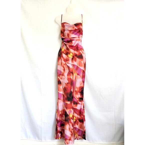 Fashion Nova Juniper Satin Maxi Dress Size S NWT Tropical Hawaiian Colorful - Picture 2 of 13